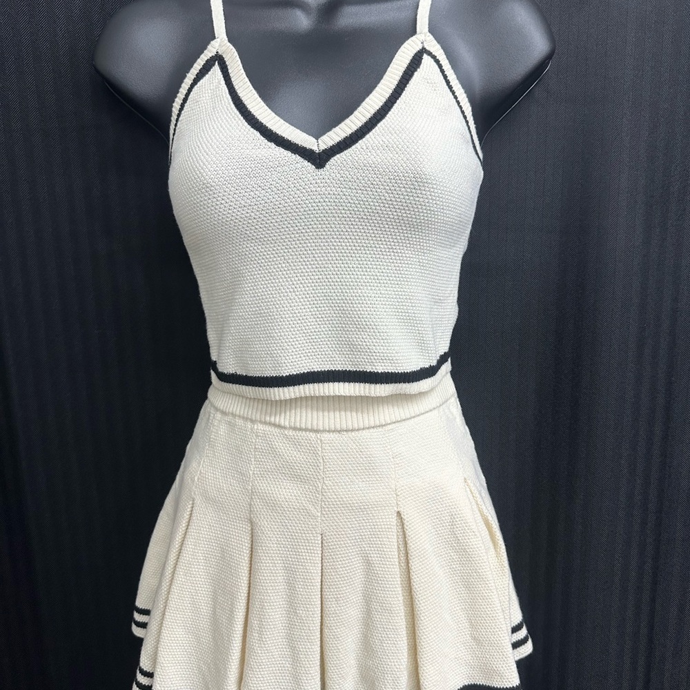 Windsor Cream and Black Skirt Set tennis set, alo inspired tennis knit set